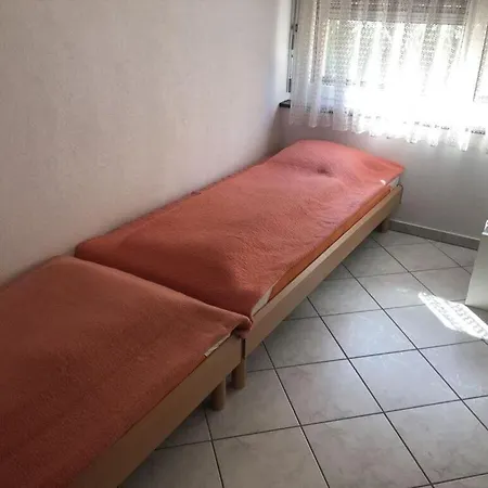 Appartement Casa Chimp 1 *